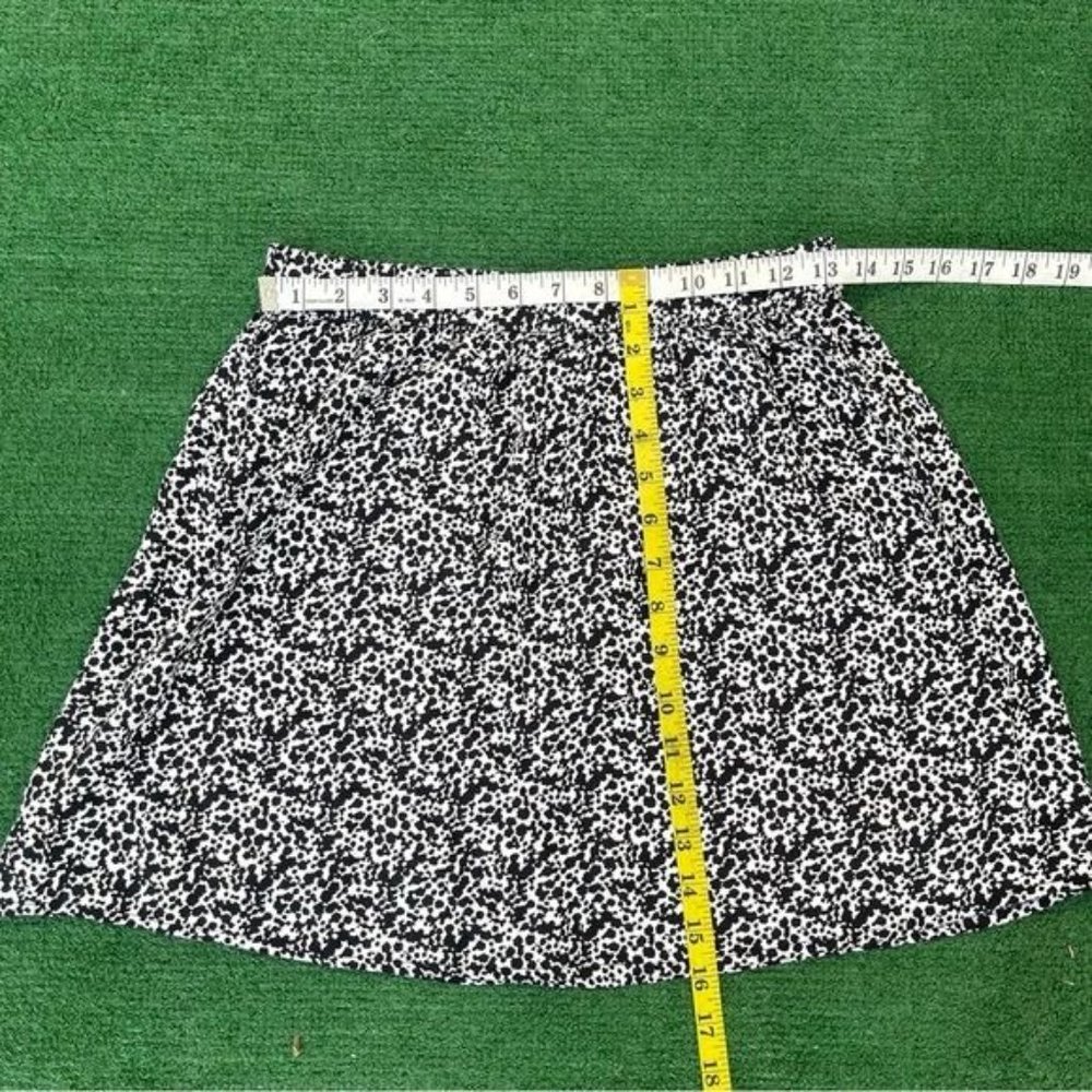 Abound Black & White Cow Print Mini Skirt Size S - Picture 2 of 6